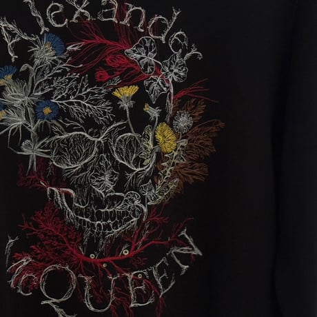 alexander mcqueen 2023aw skull logo sweat