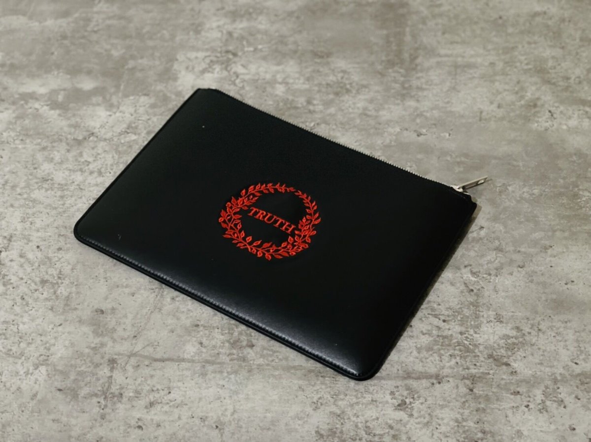 【かっしぃ】メゾンマルジェラ Maison Margiela 新品 maison margiela 2021ss leather clutch bag |