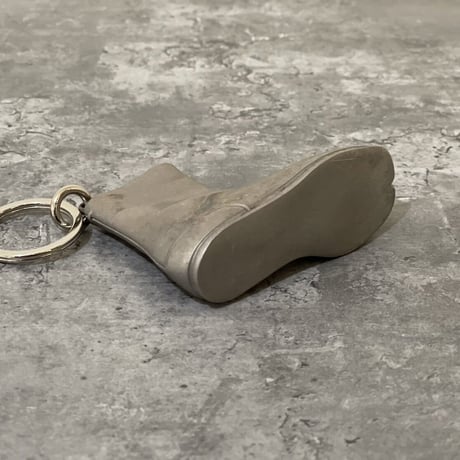 新品 maison margiela 2020ss "足袋" key ring