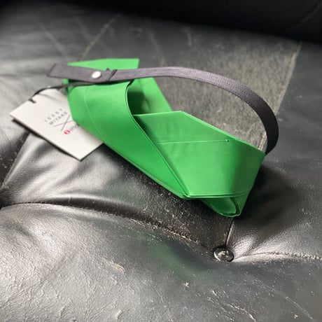 新品 isseymiyake × ittala pleats bag green