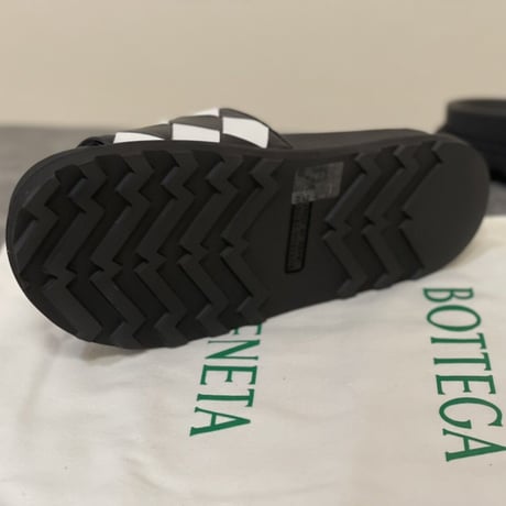 新品 bottega veneta 2021ss Intrecciato  leather sandals