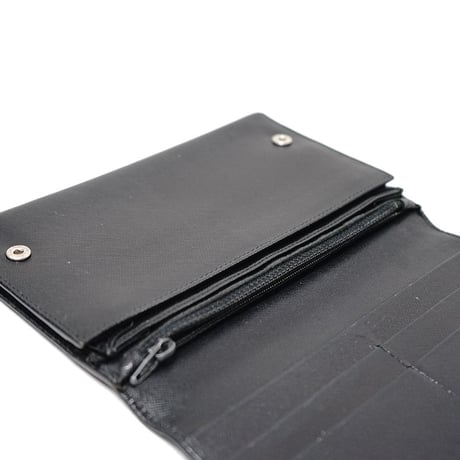 prada wallet