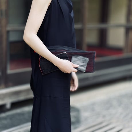 新品 issey miyake pleats bag medium size
