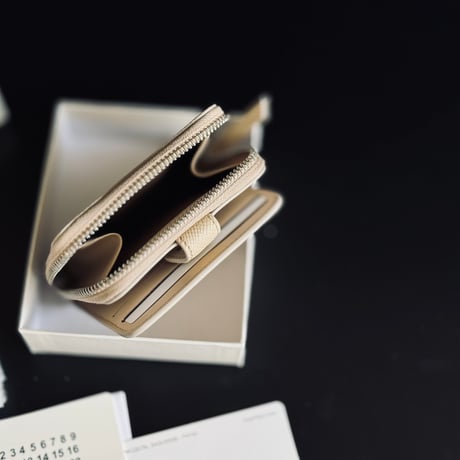 【国内正規】新品 maison margiela leather wallet beige