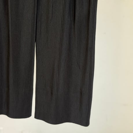 factory sample pleats shirt + pants black