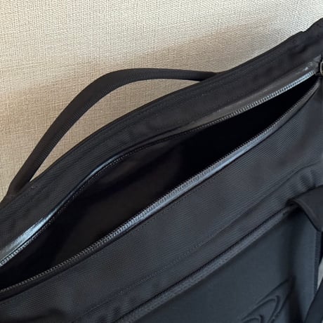 arcteryx shoulder bag limited model