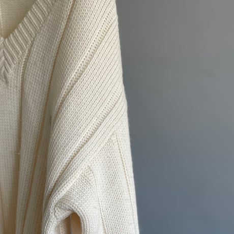 valentino over size logo knit