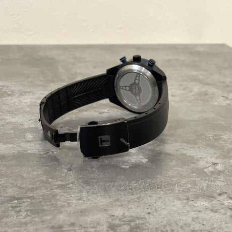 tissot carbon chronograph