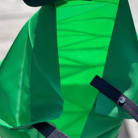 新品 isseymiyake × ittala pleats bag green