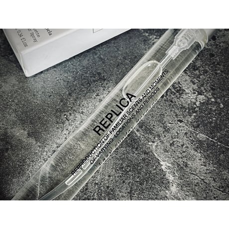 新品 maison margiela REPLICA "lazy sunday morning"