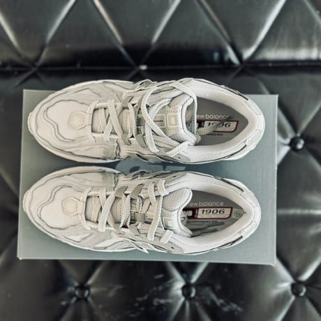 新品 new balance sneaker 1906D UK8.5