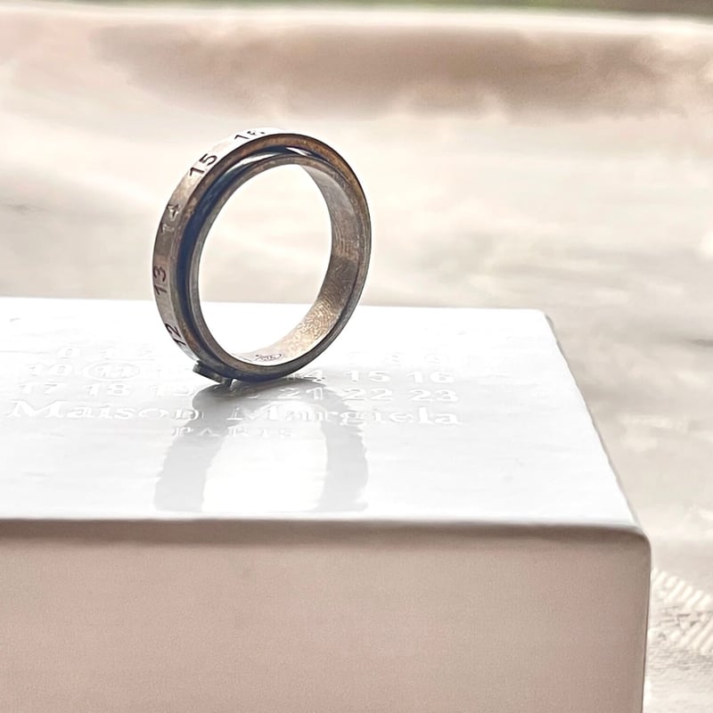 マルタンマルジェラ 11 ダブルリング ゴールド マルタンマルジェラ 11 ダブルリング ゴールド MAISON MARGIELA メゾン