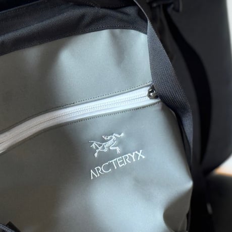 arcteryx shoulder bag limited model