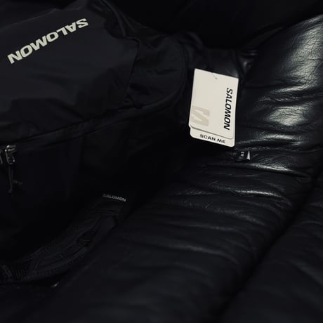 新品 salomon back pack