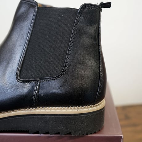 新品 LEONARDO side-gore boots