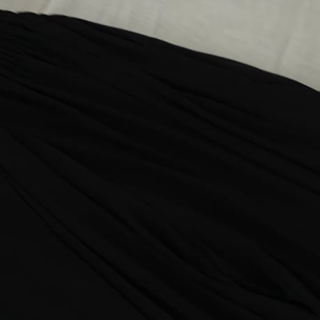 isseymiyake wide tack eazy pants