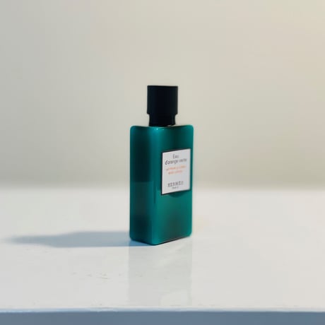 新品 hermes "Eau dorange verte" 4set