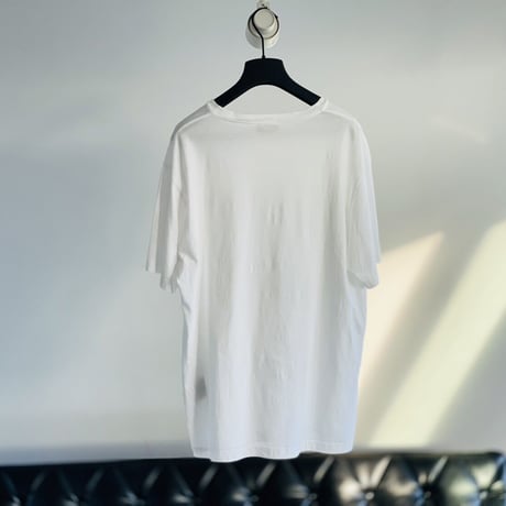DIOR visitor logo tops