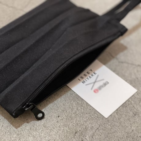 新品 issey miyake × iittala pleats bag