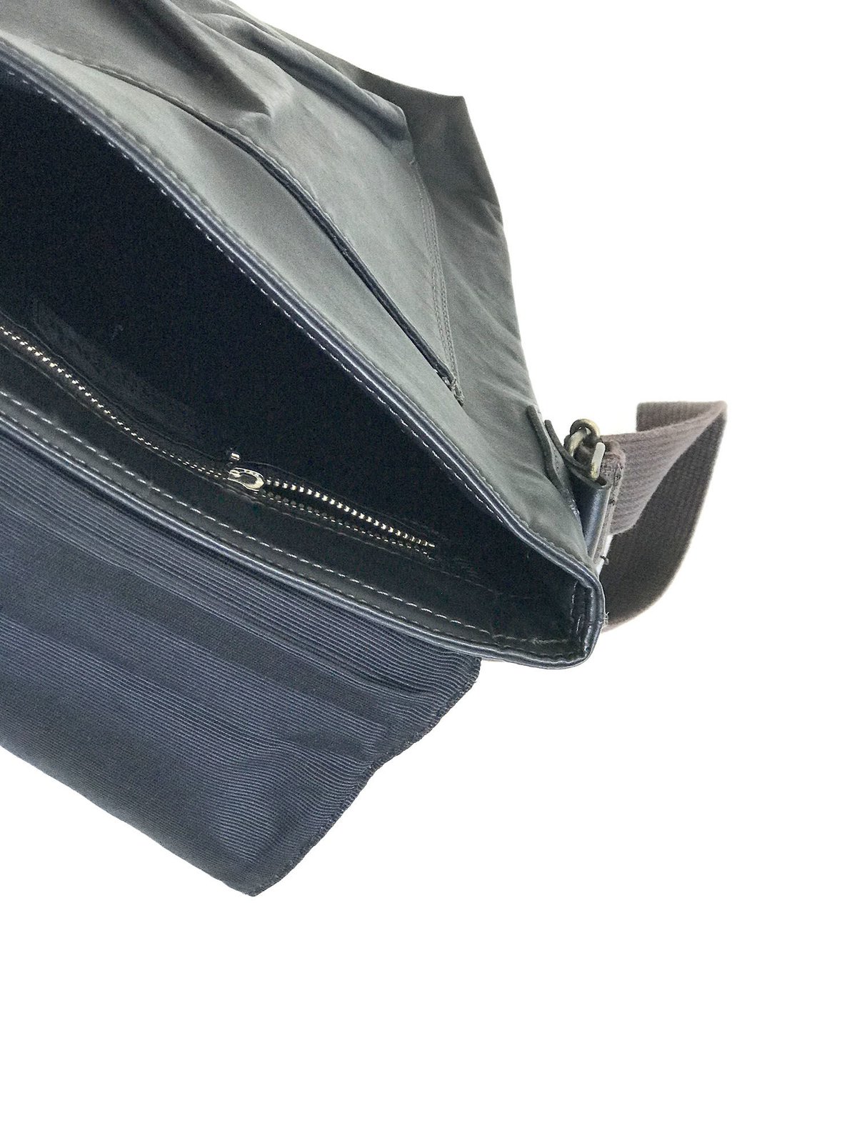 jean paul gaultier shoulder bag | requality jean paul gaultier shoulder bag | requality