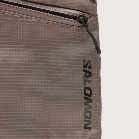 新品 salomon shoulder bag