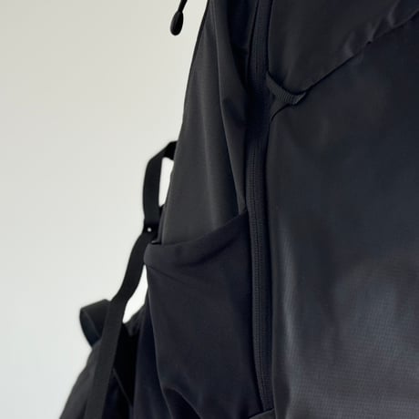 新品 salomon back pack