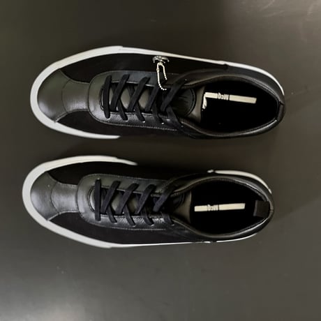 新品 mcq alexander mcqueen leather sneakers 44