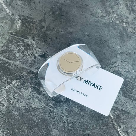 isseymiyake “O”