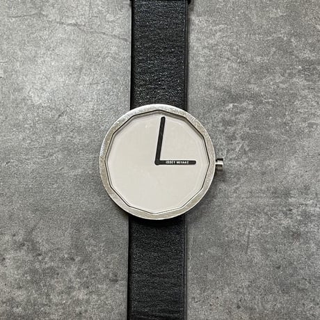 isseymiyake watch "twelve"