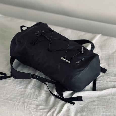 新品 arcteryx 2023 alpha sl 30 backpack black