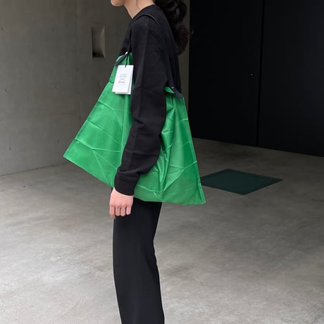 新品 isseymiyake × ittala pleats bag green