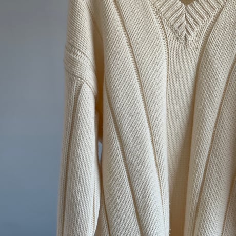 valentino over size logo knit