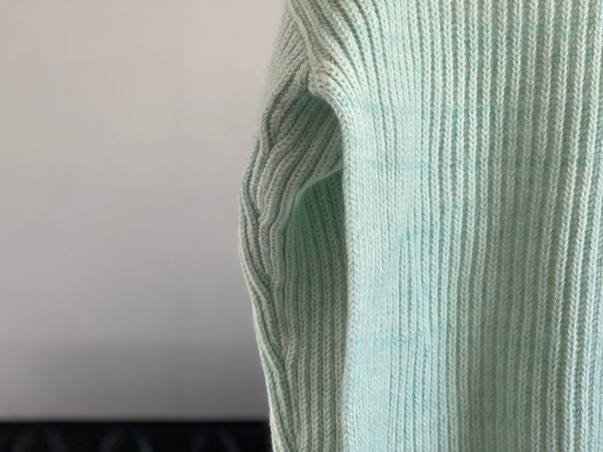新品 maison margiela 変形 knit | requality 新品 maison margiela 変形 knit | requality