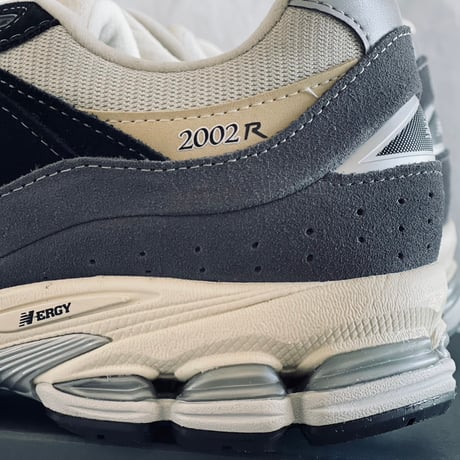 新品 new balance 2002R uk8.5