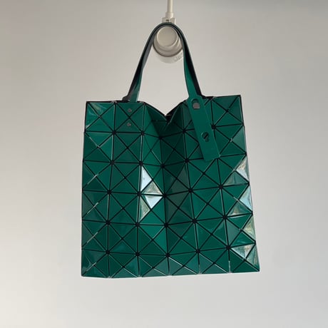 isseymiyake baobao bag green