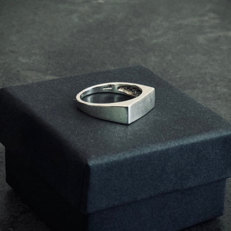 "atelier sample" sterling silver 925 signet ring "square” 14号