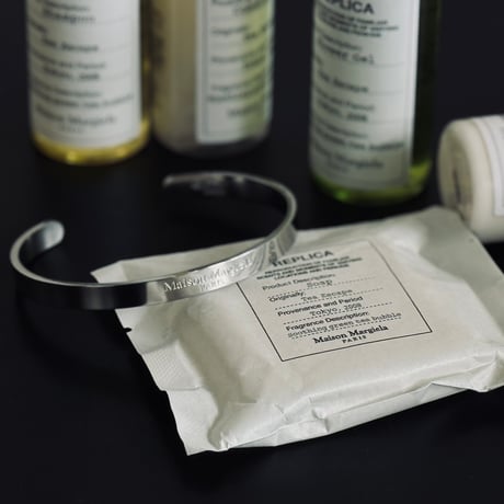 新品 maison margiela sliver logo bracelet  soap