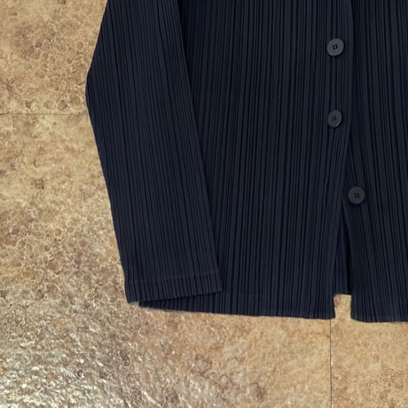 issey miyake pleats jacket