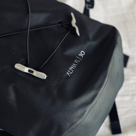 新品 arcteryx 2023 alpha sl 30 backpack black