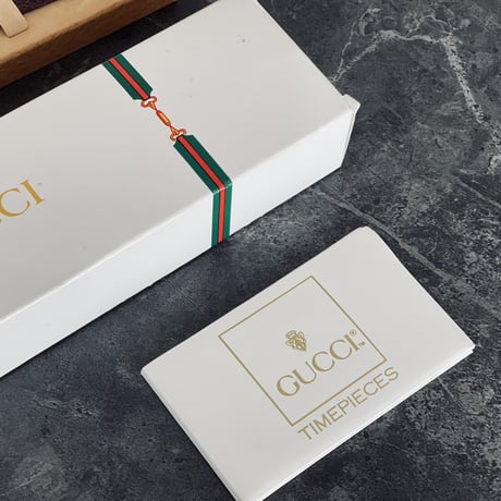 gucci vintage dress watch