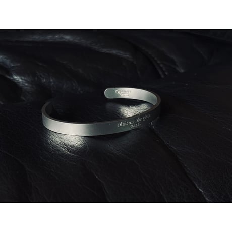 maison margiela sliver logo bracelet