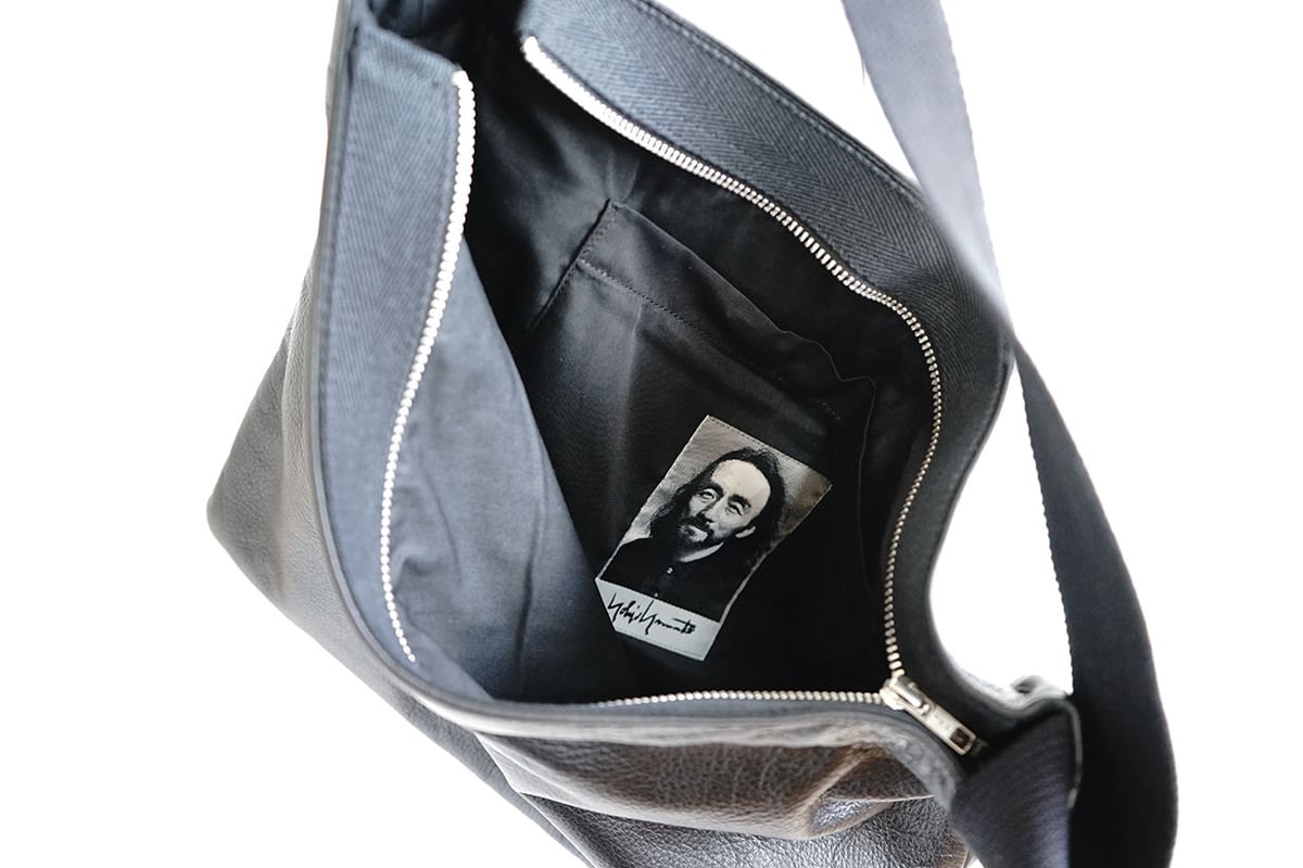 ヨージヤマモト　新品未使用　レザーバック 未使用 yohji yamamoto signature leather bag | requ