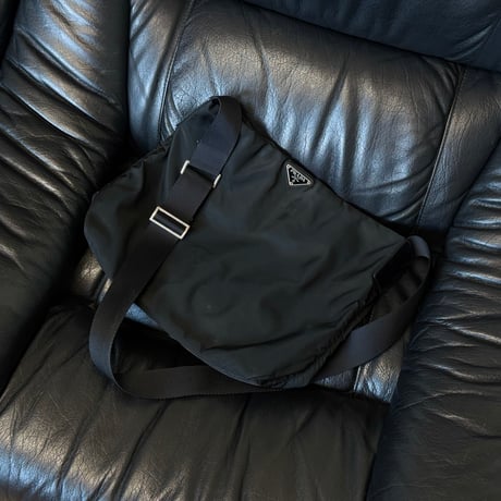 prada nylon logo shoulder bag black D