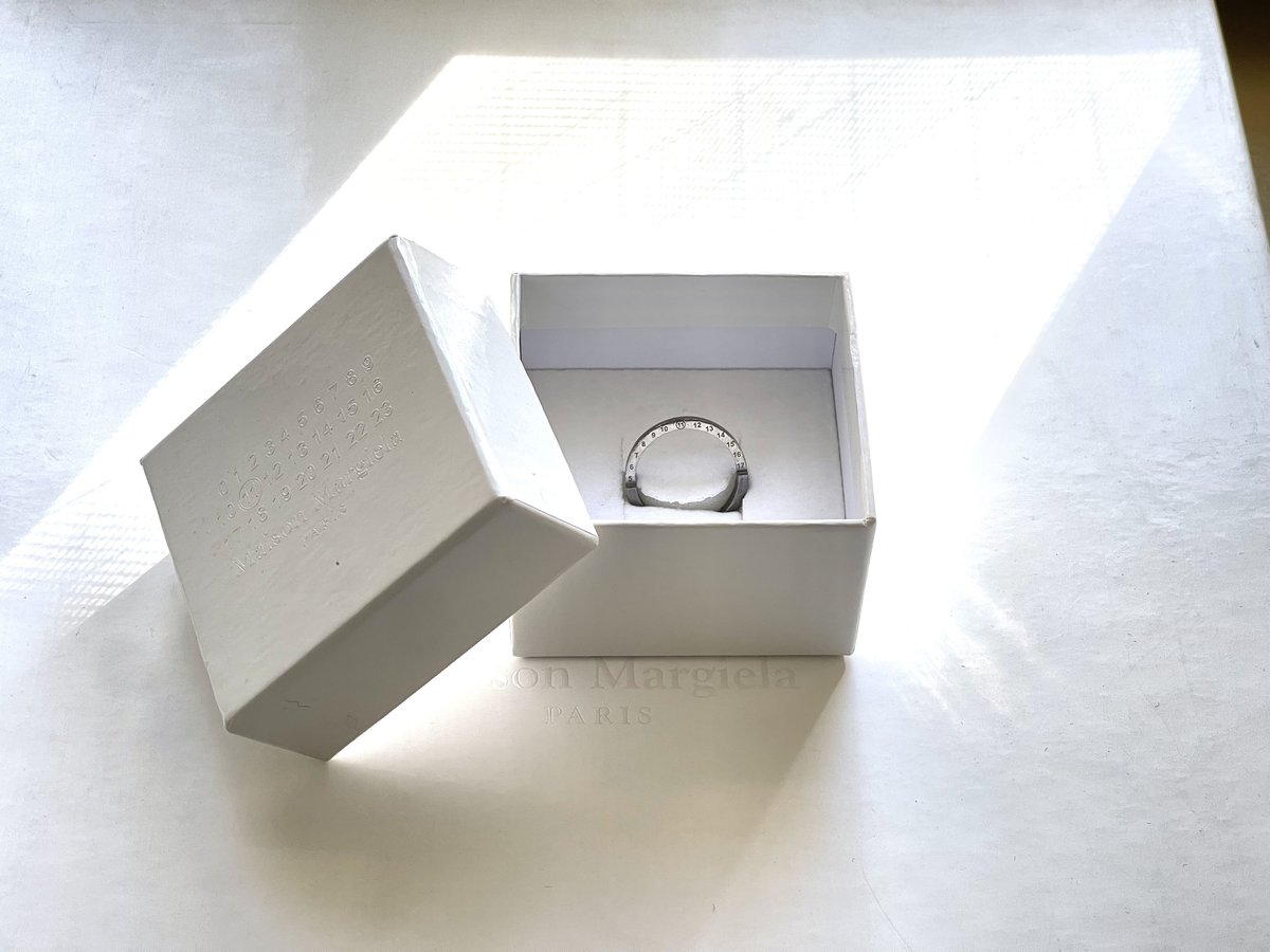 廃盤 Maison Margiela Cut Out Square Ring 廃盤 Maison Margiela Cut Out Square Ring