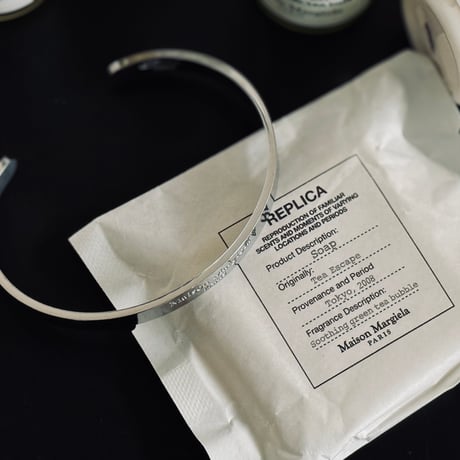 新品 maison margiela sliver logo bracelet  soap
