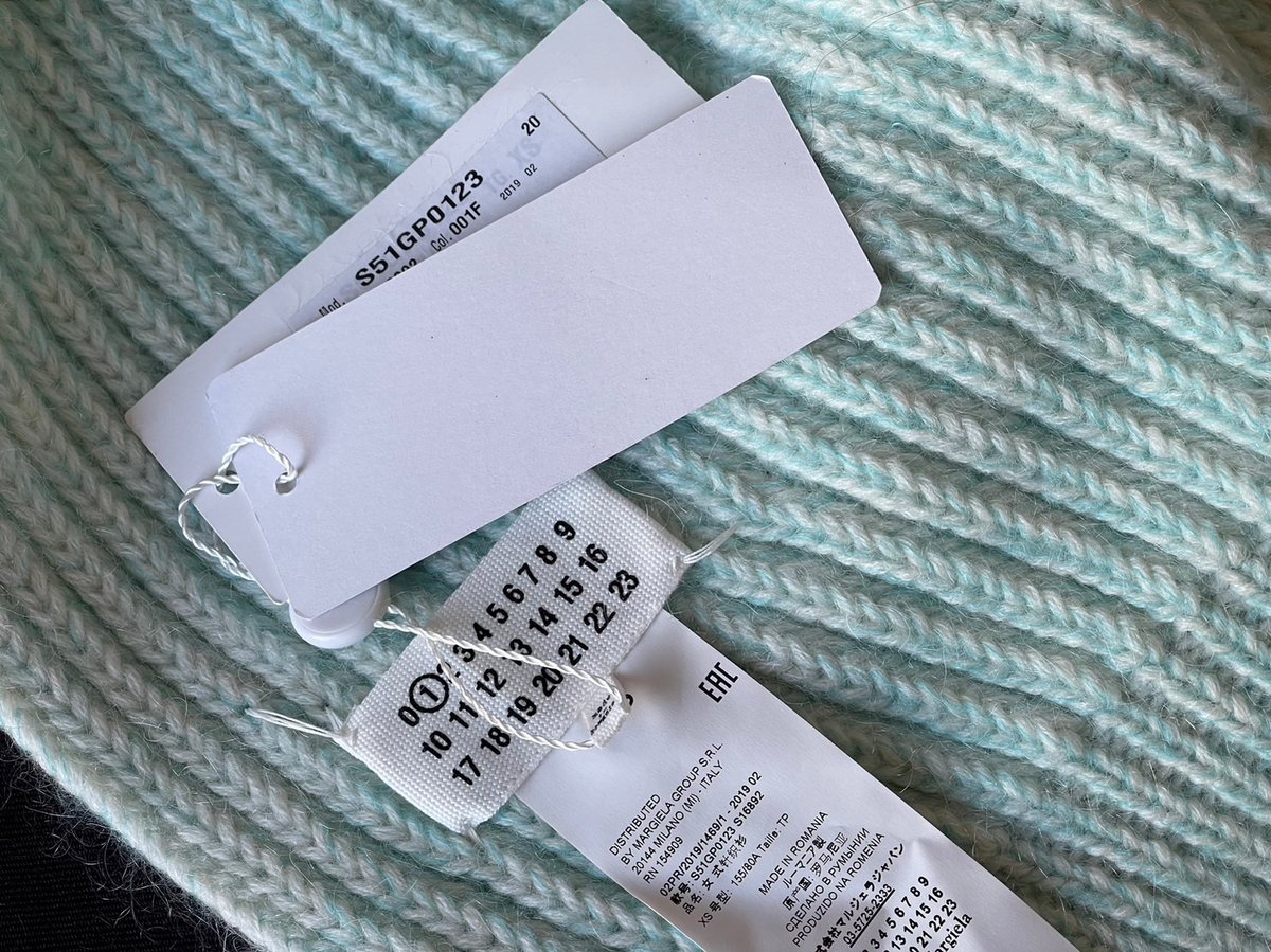 新品 maison margiela 変形 knit | requality 新品 maison margiela 変形 knit | requality