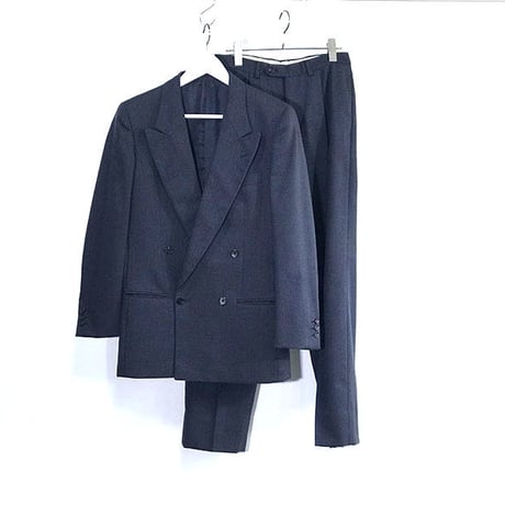 valentino double set up suit
