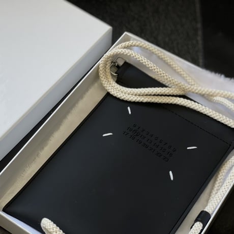 maison margiela shoulder pouch black
