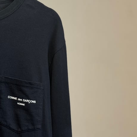 comme des garcons homme logo tops