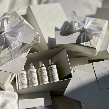 新品 maison margiela replica gift amenity ” box +card wrapping set"